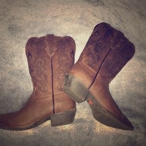Justin boots